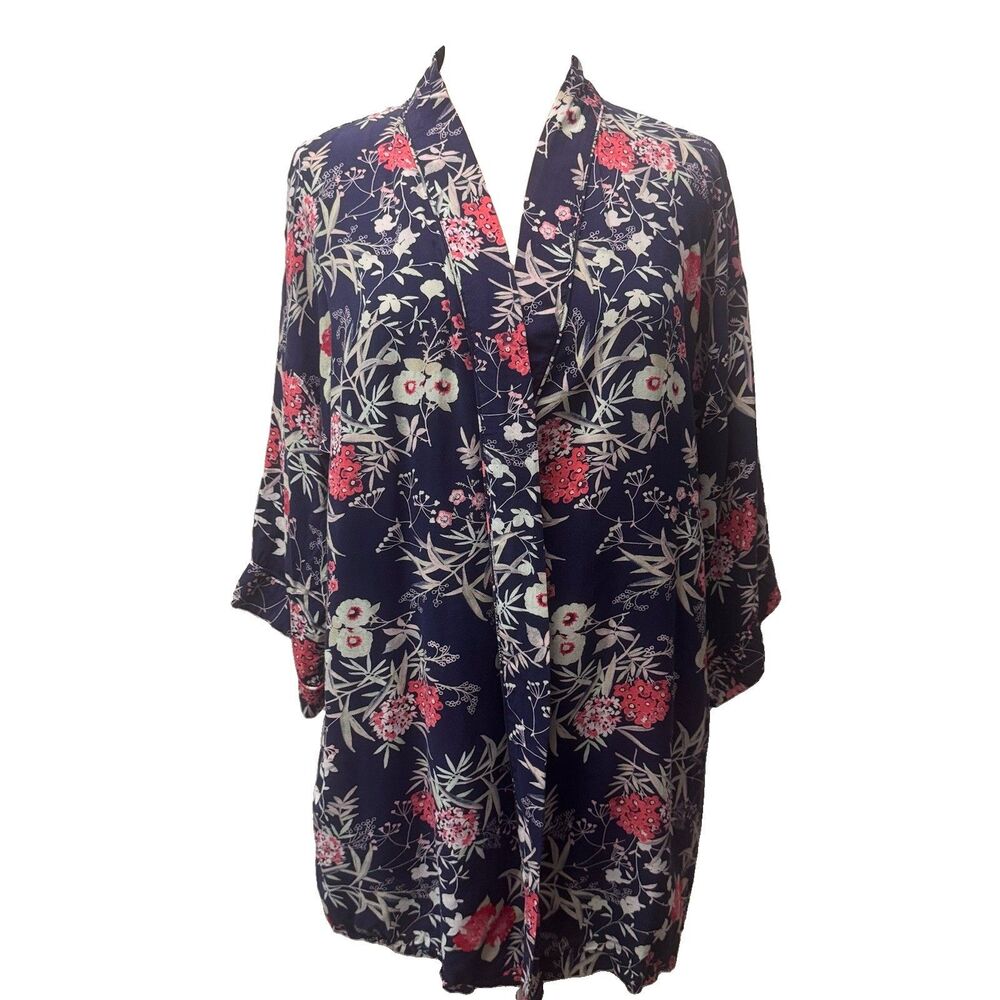 Nordstrom Lingerie Wrap Robe Floral Beach Wrap Romantic Luxury Soft Kimono M